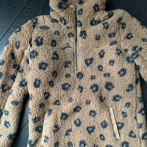Cheetah print sherpa A&F